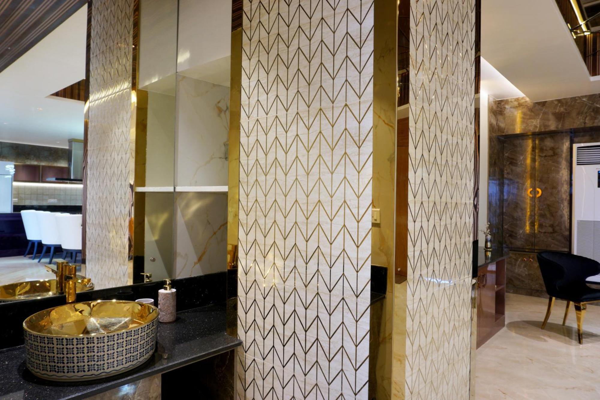 The Pentouz On 100 Feet Road Indiranagar - An Urban Luxury Retreat Apartment Bangalore Exterior photo